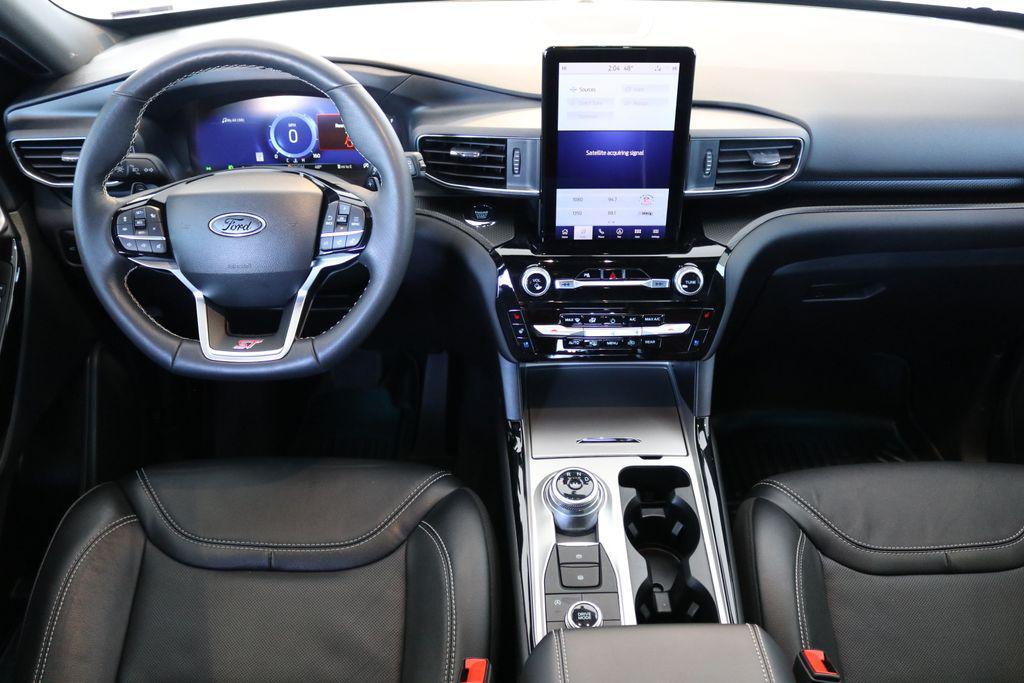 used 2024 Ford Explorer car, priced at $42,999