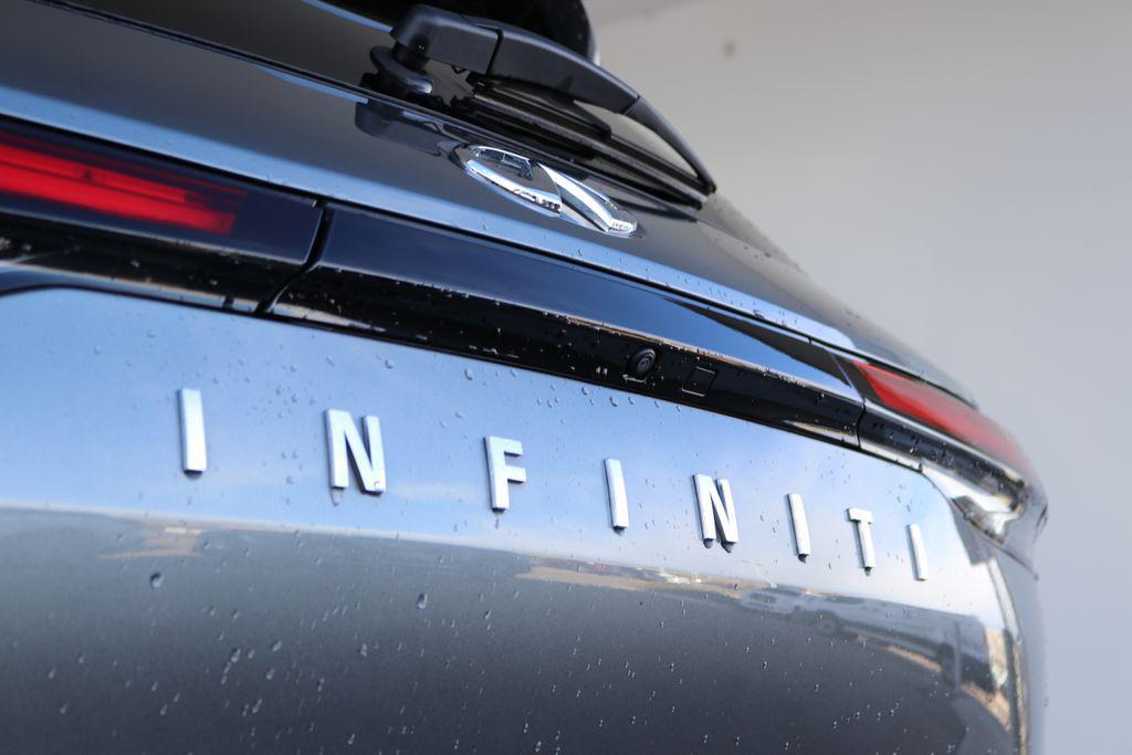 used 2025 INFINITI QX60 car, priced at $38,999
