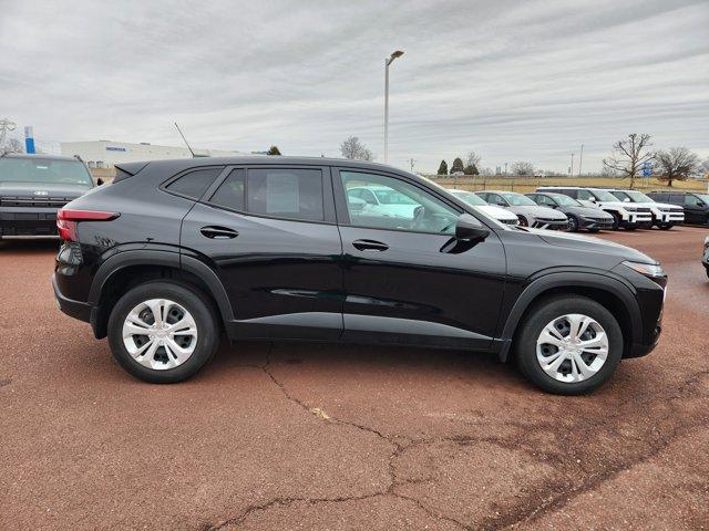 used 2024 Chevrolet Trax car, priced at $19,495