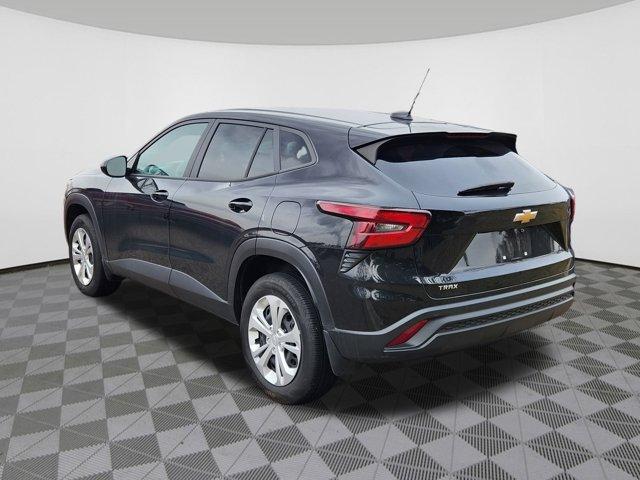 used 2024 Chevrolet Trax car, priced at $19,495