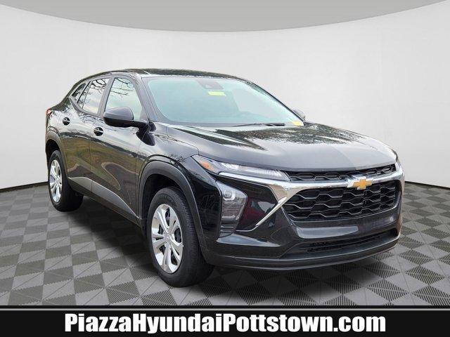 used 2024 Chevrolet Trax car, priced at $19,495