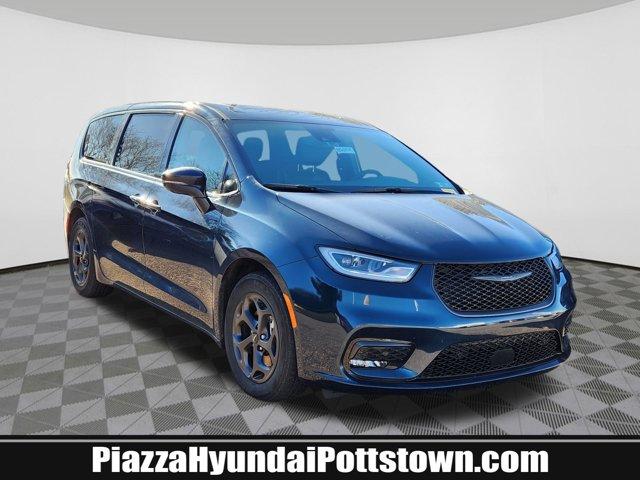 used 2022 Chrysler Pacifica car, priced at $29,491