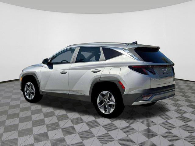 new 2026 Hyundai TUCSON Hybrid car, priced at $37,710