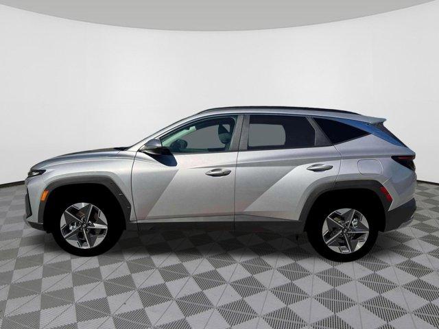 new 2026 Hyundai TUCSON Hybrid car, priced at $37,710