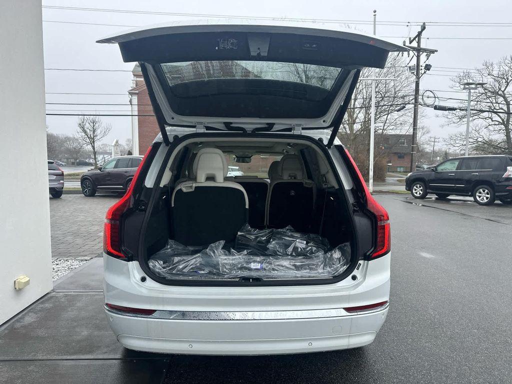 new 2026 Volvo XC90 car, priced at $75,155
