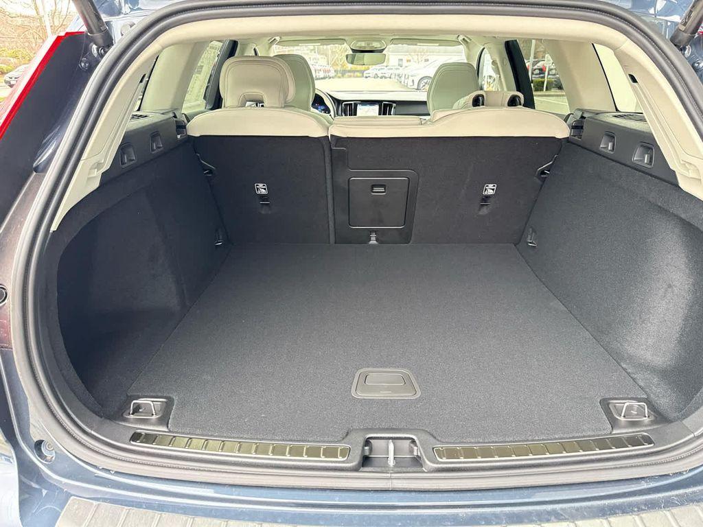 new 2026 Volvo V60 Cross Country car, priced at $56,005