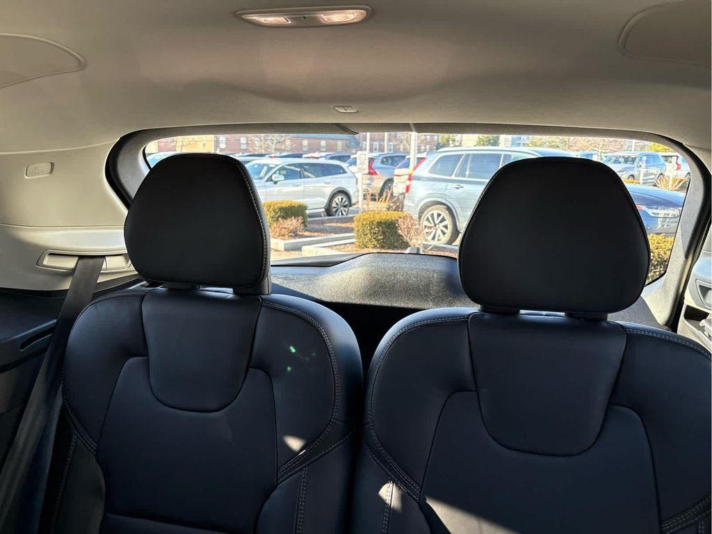 new 2026 Volvo XC90 car, priced at $75,155