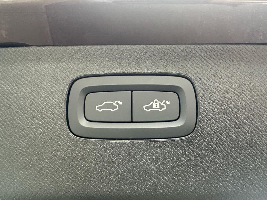 new 2026 Volvo XC90 car, priced at $72,830