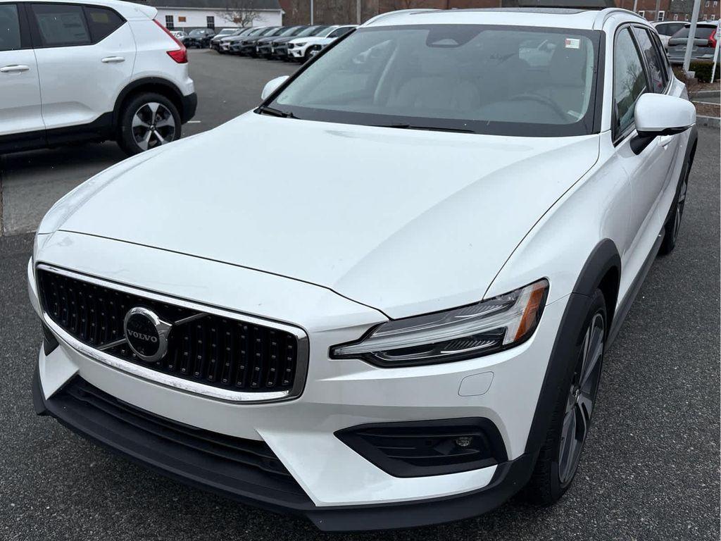 used 2025 Volvo V60 Cross Country car, priced at $39,700