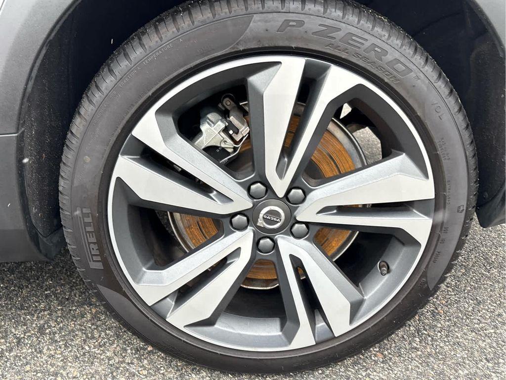 used 2025 Volvo V60 Cross Country car, priced at $39,700