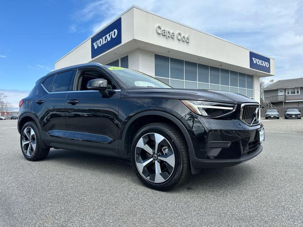 used 2025 Volvo XC40 car, priced at $34,000