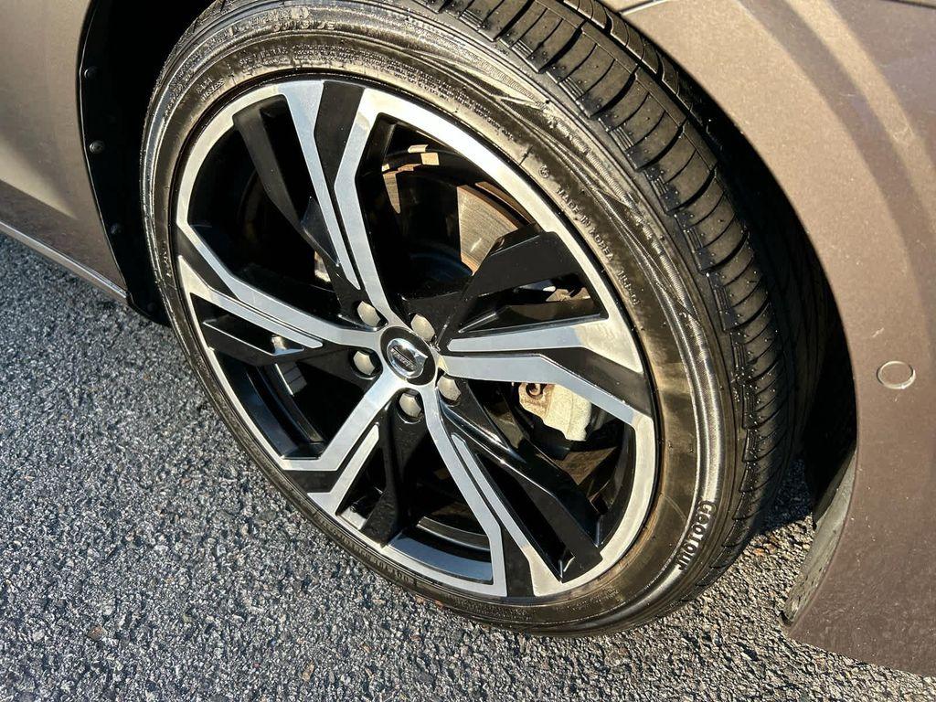 used 2024 Volvo S60 car, priced at $24,900