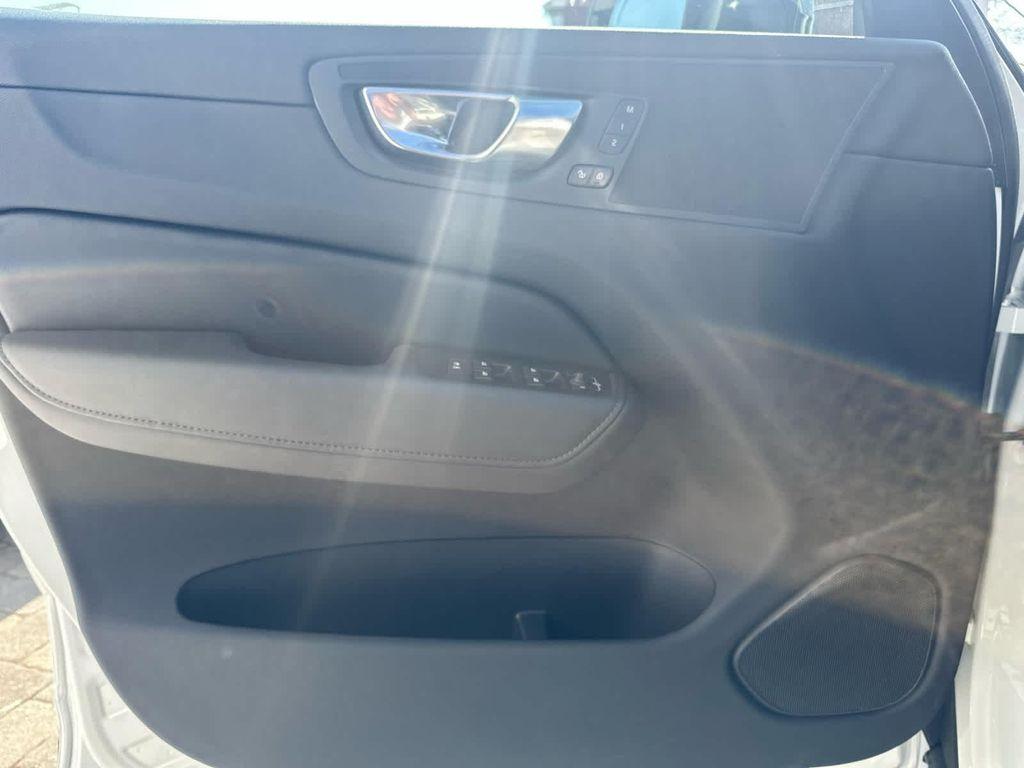 used 2025 Volvo XC60 car, priced at $37,700