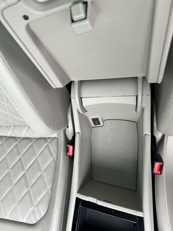 used 2024 Volkswagen Atlas car, priced at $38,069