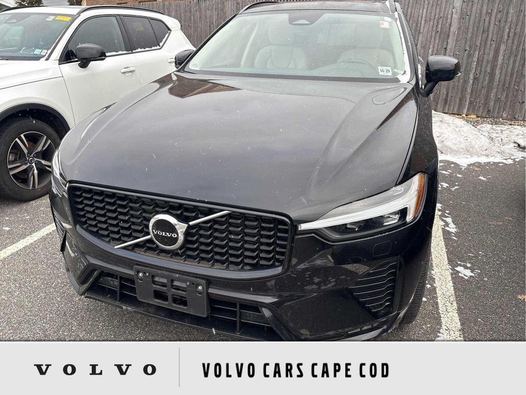 used 2024 Volvo XC60 car, priced at $32,400