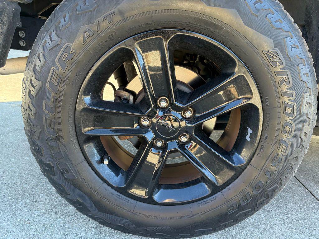 used 2017 Jeep Wrangler Unlimited car, priced at $16,995