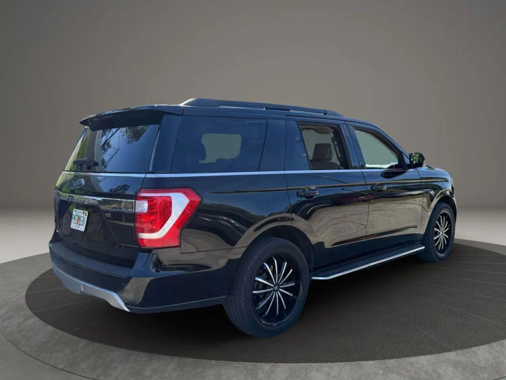 used 2018 Ford Expedition car, priced at $17,995