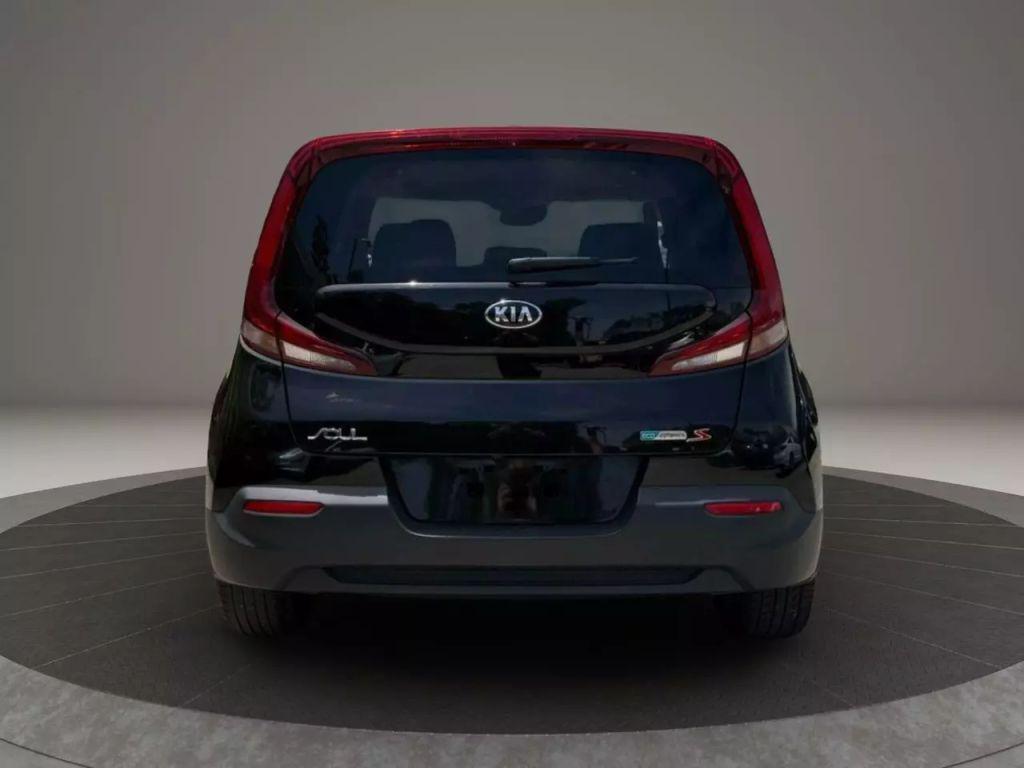 used 2021 Kia Soul car, priced at $14,495