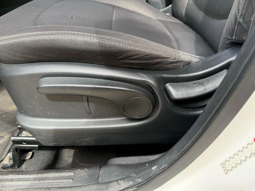 used 2015 Kia Soul car, priced at $8,995