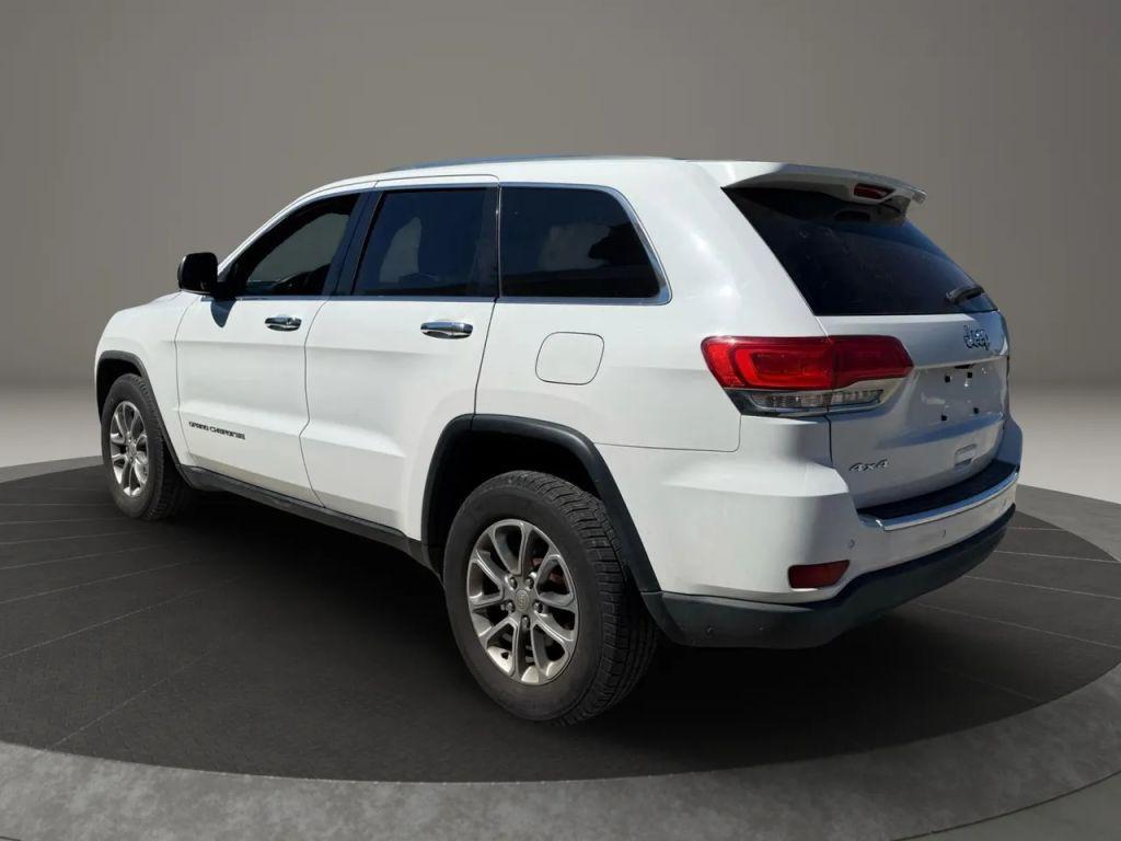 used 2015 Jeep Grand Cherokee car, priced at $11,995