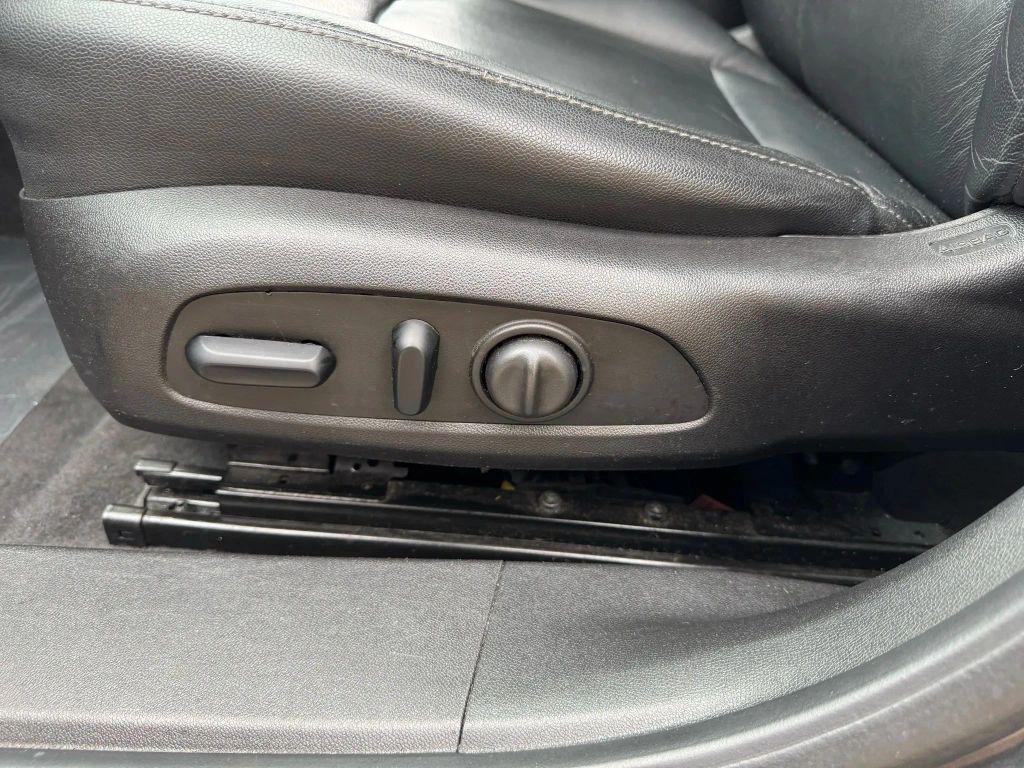 used 2017 Chevrolet Malibu car, priced at $10,995