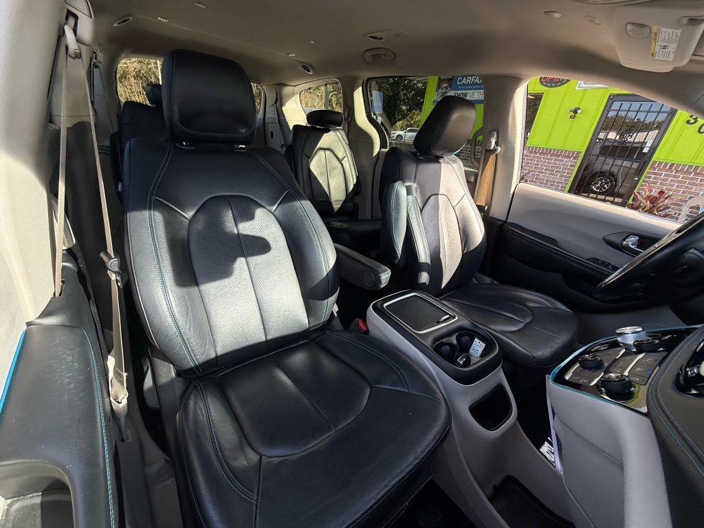 used 2021 Chrysler Pacifica car, priced at $19,495