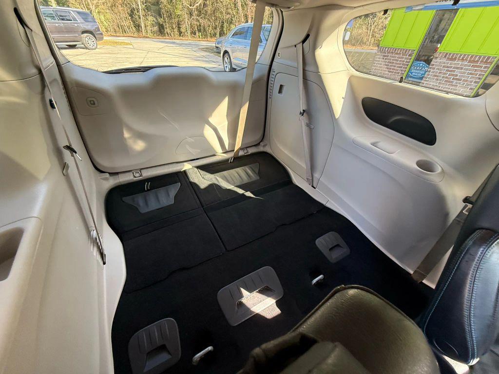 used 2021 Chrysler Pacifica car, priced at $19,495