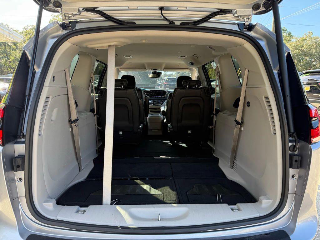 used 2021 Chrysler Pacifica car, priced at $19,495