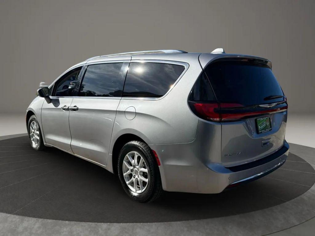 used 2021 Chrysler Pacifica car, priced at $19,495