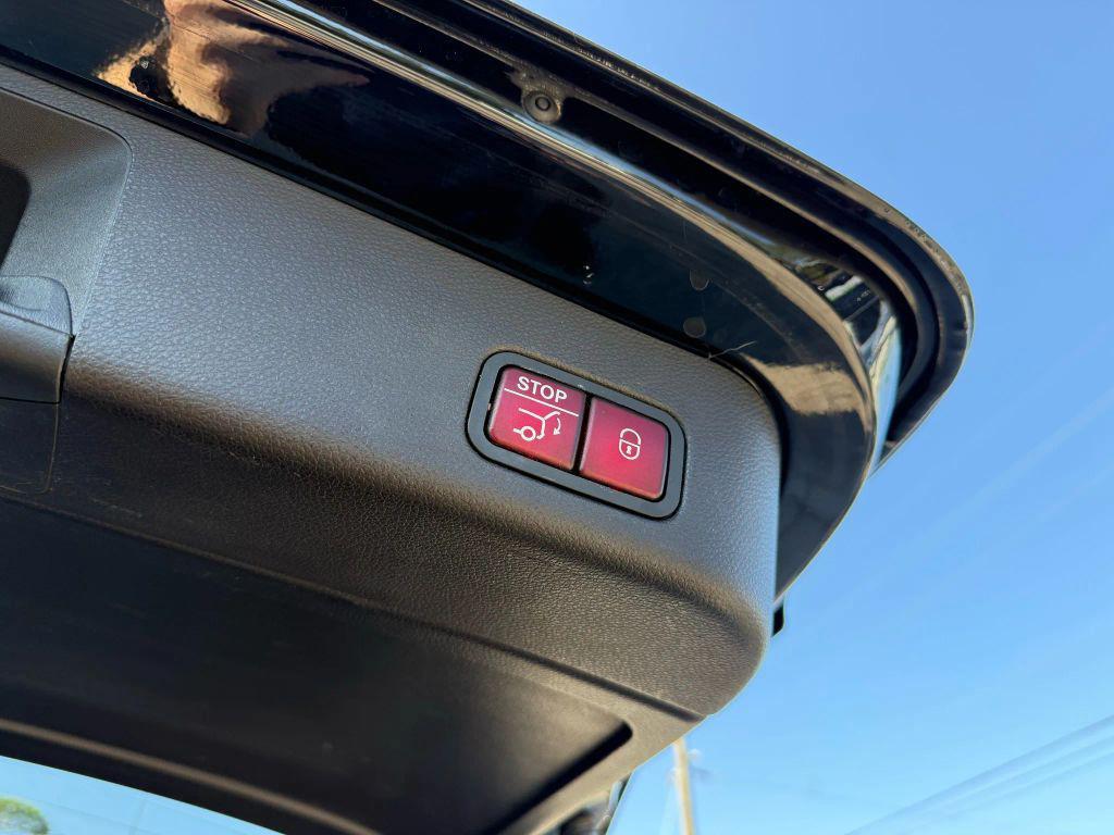 used 2018 Mercedes-Benz GLE 350 car, priced at $18,995