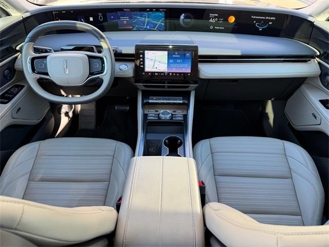 used 2025 Lincoln Nautilus car, priced at $55,999