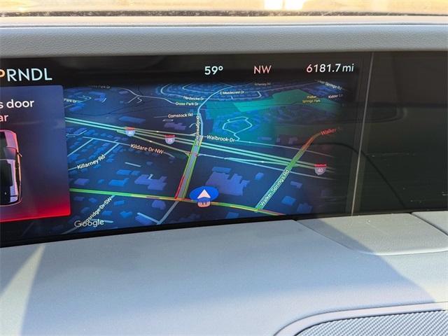 used 2025 Lincoln Nautilus car, priced at $55,999