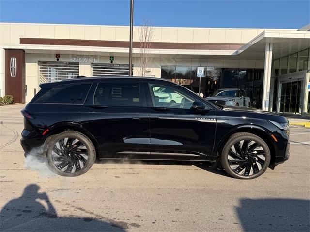 used 2025 Lincoln Nautilus car, priced at $55,999
