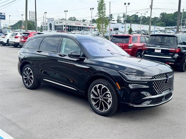 used 2025 Lincoln Nautilus car, priced at $57,985