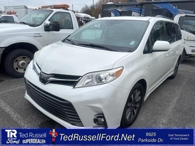 used 2018 Toyota Sienna car, priced at $23,700