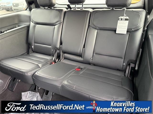 new 2025 Ford Expedition car, priced at $81,116