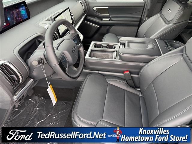 new 2025 Ford Expedition car, priced at $81,116