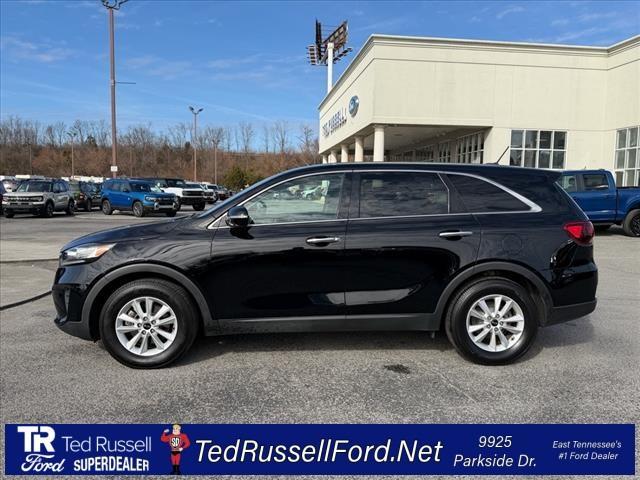 used 2019 Kia Sorento car, priced at $12,700