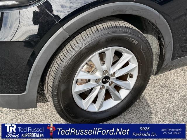 used 2019 Kia Sorento car, priced at $12,700
