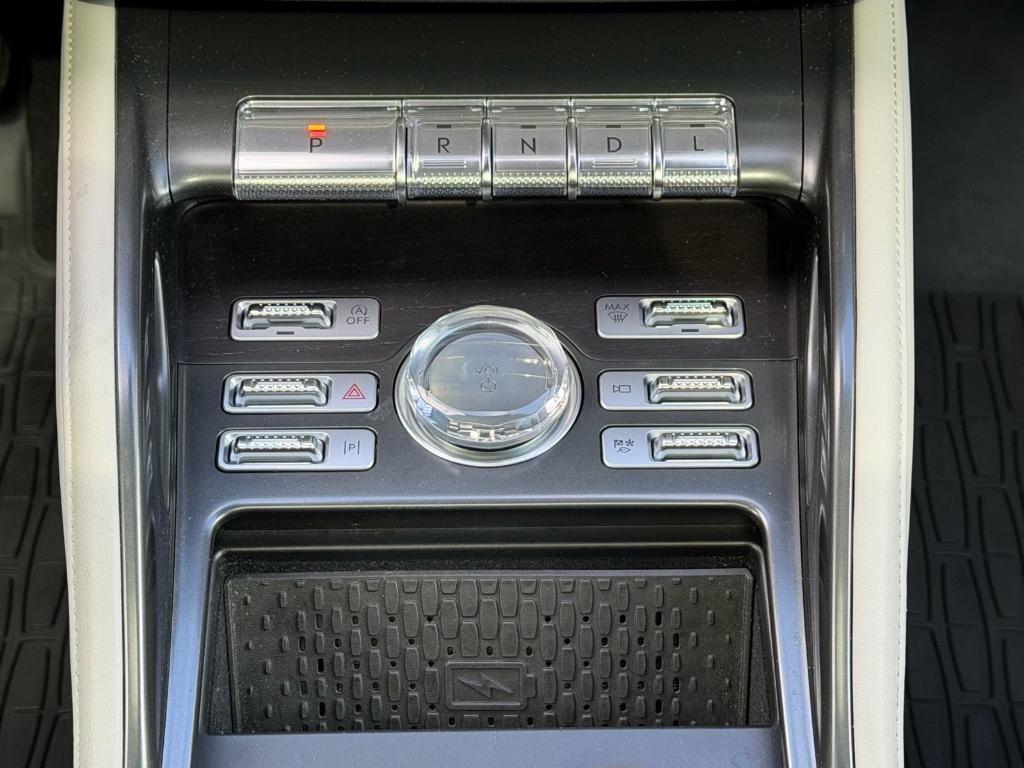 used 2024 Lincoln Nautilus car, priced at $47,995