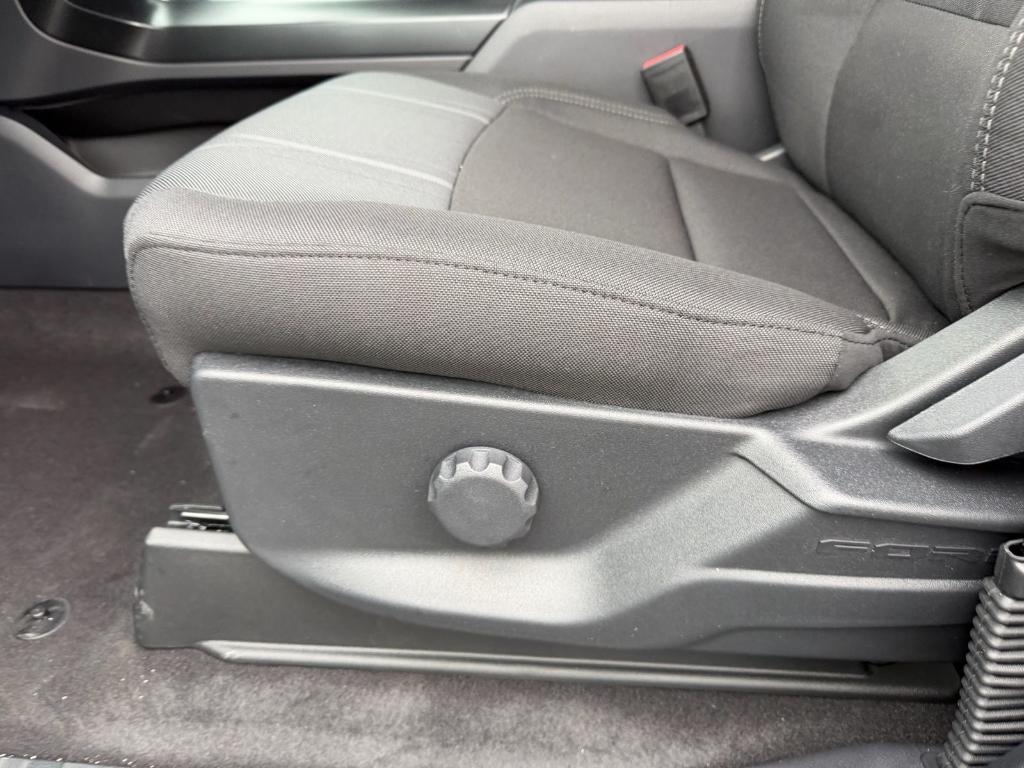new 2026 Ford F-150 car, priced at $48,892