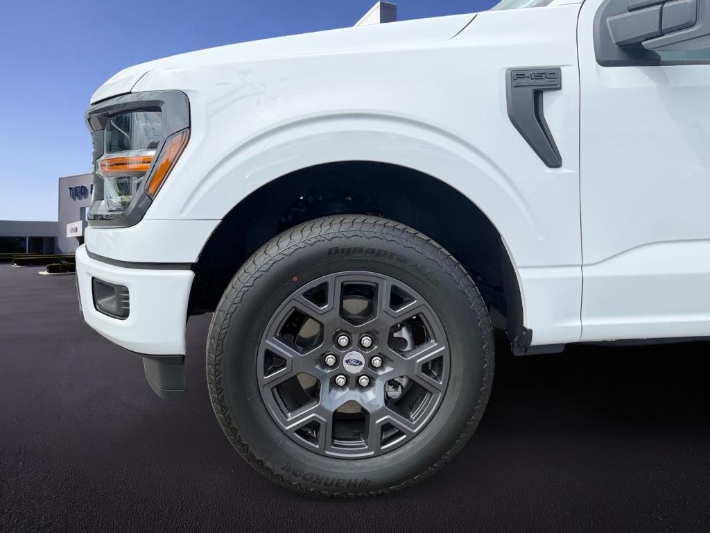 new 2026 Ford F-150 car, priced at $48,892