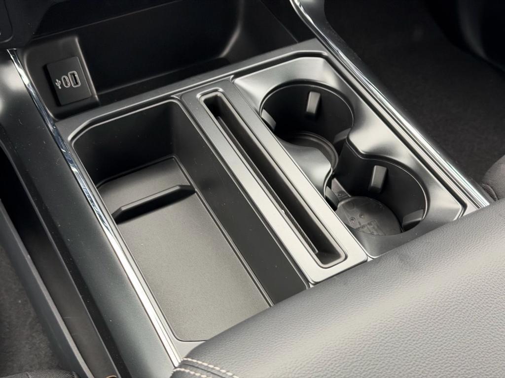 new 2026 Ford F-150 car, priced at $48,892