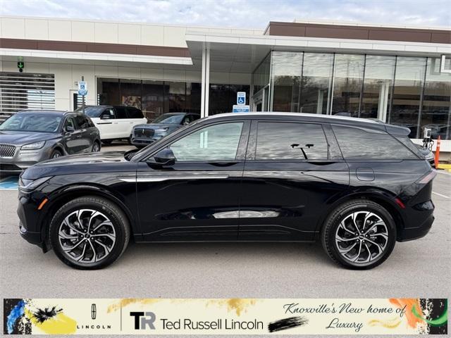 used 2025 Lincoln Nautilus car, priced at $54,995