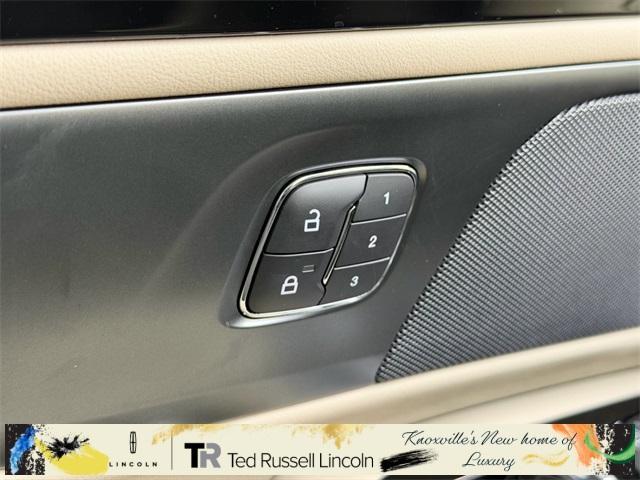 used 2025 Lincoln Nautilus car, priced at $54,995