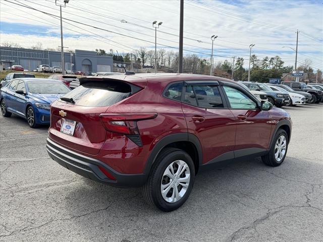 used 2025 Chevrolet Trax car, priced at $19,944