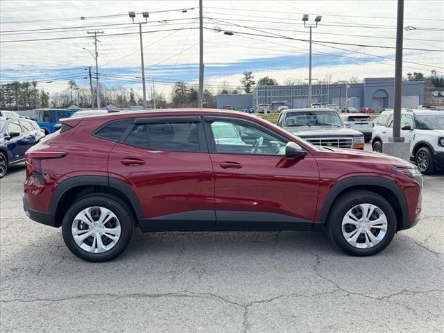 used 2025 Chevrolet Trax car, priced at $19,944