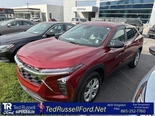used 2025 Chevrolet Trax car, priced at $22,102