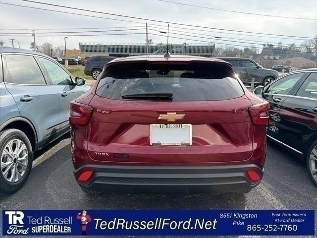 used 2025 Chevrolet Trax car, priced at $22,102
