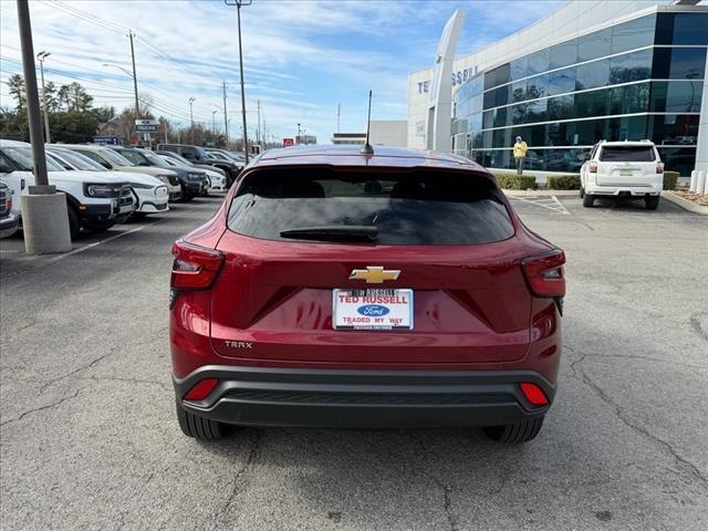 used 2025 Chevrolet Trax car, priced at $19,944